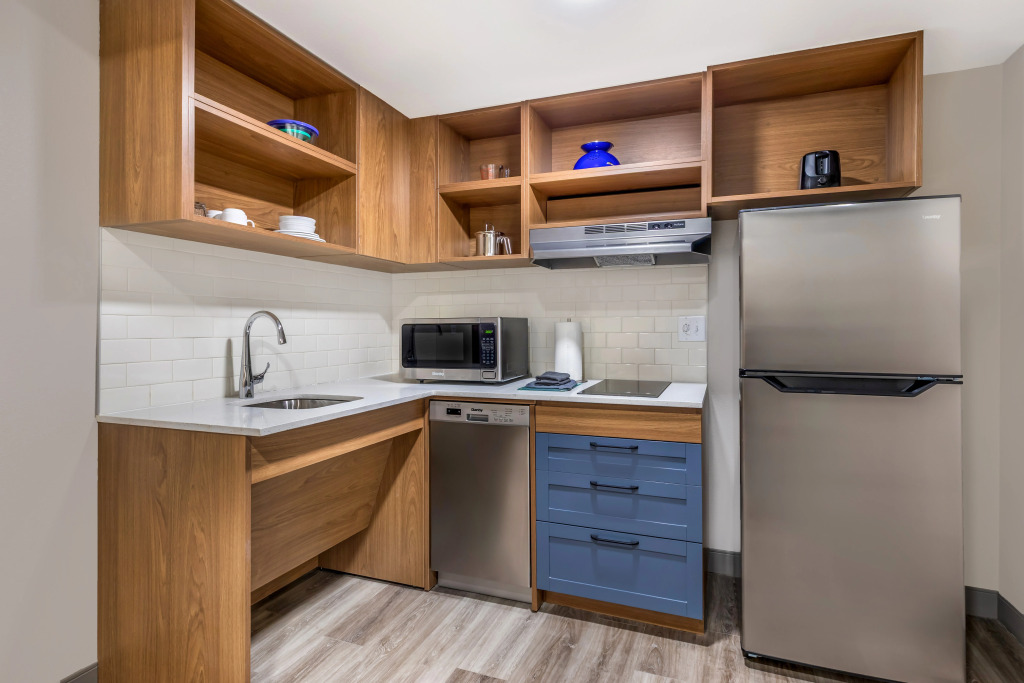 Candlewood Suites Baltimore - BWI Airport NE