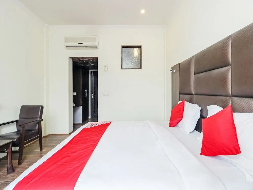 Capital O 29999 Hotel Green Ambition