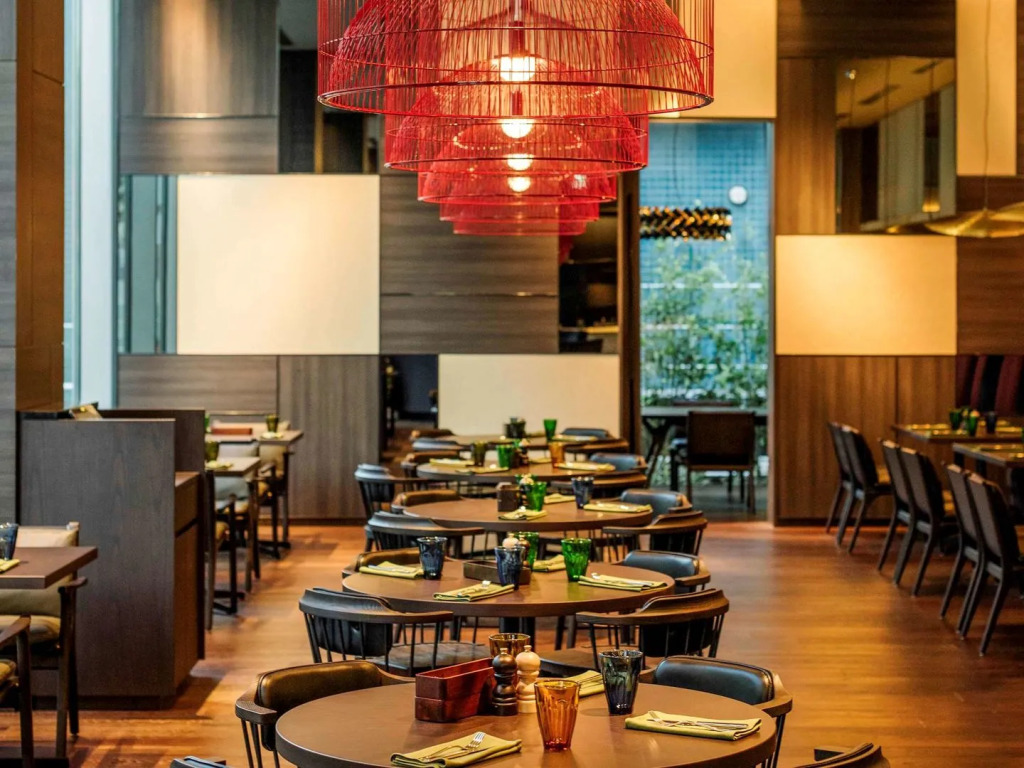 Отель Pullman Tokyo Tamachi