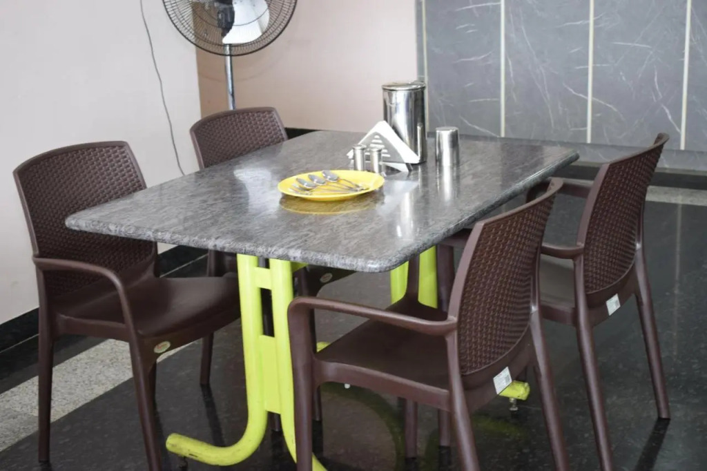 Hotel Vijay Krishna