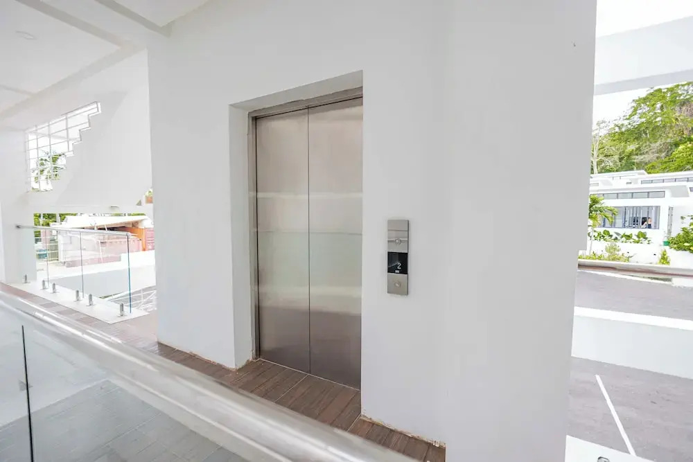 Paradise Bay Great View Luxury 2BR Condo