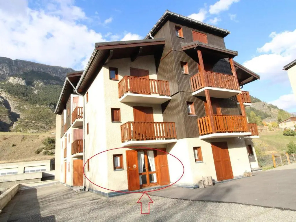 Appartement Lanslevillard, 2 pièces, 4 personnes - FR-1-508-231