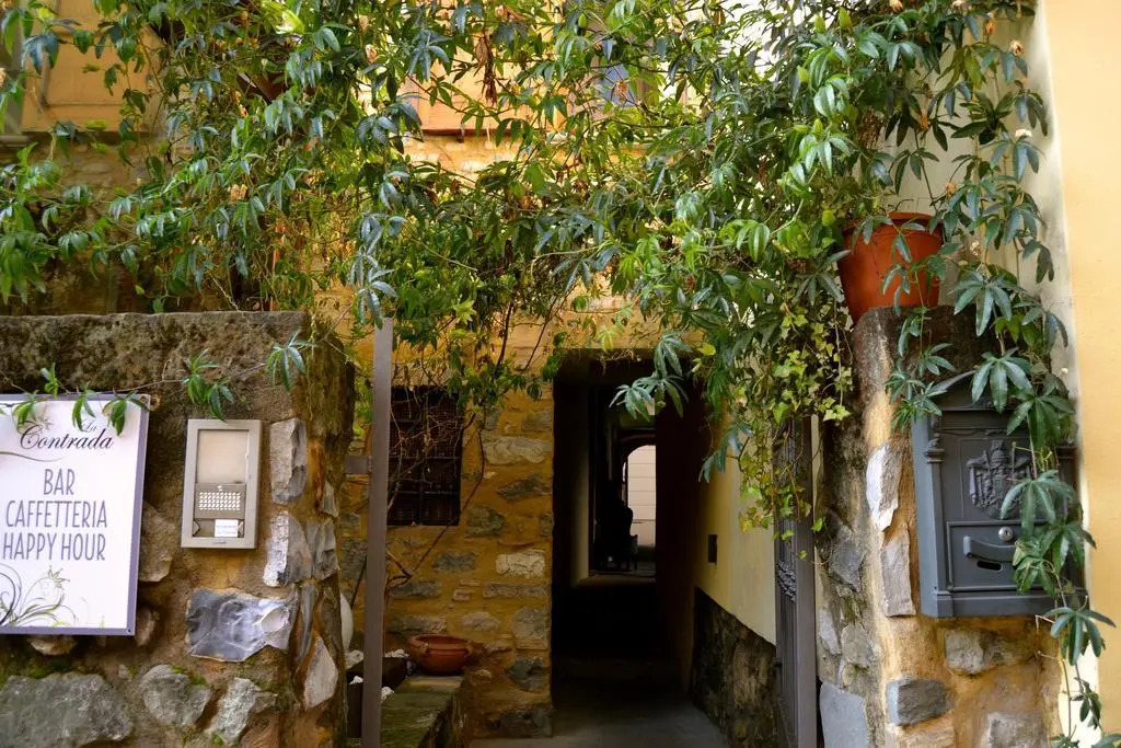 La Contrada