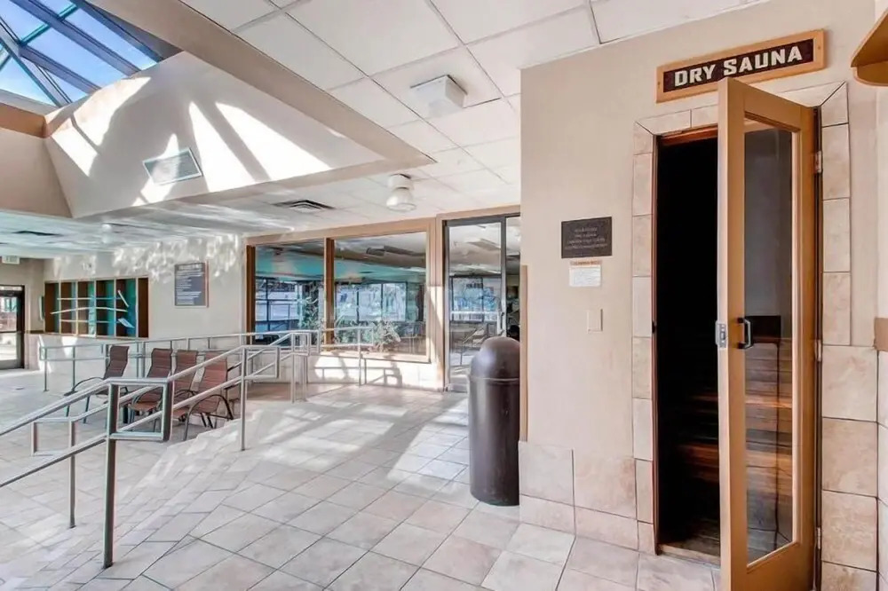 2 Bedroom Ski In, Ski Out Mountain Vacation Rental Located Next To Historic Main Street In Downtown Breckenridge