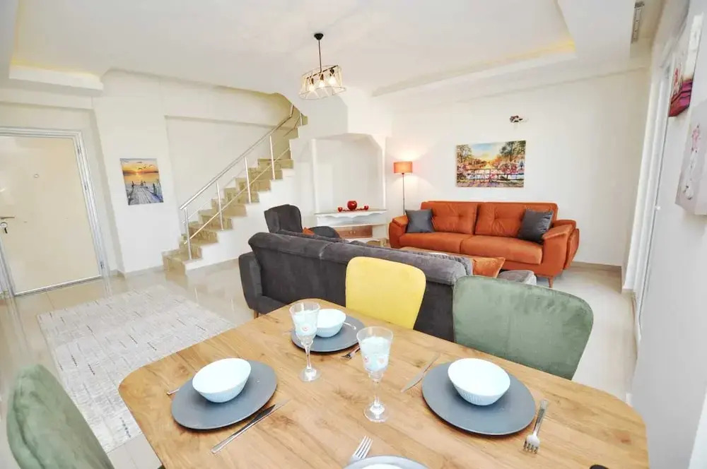 Guitar Apartment