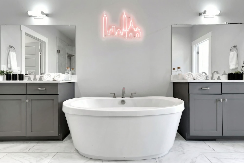 Near Gulch 12 South Book Luxury Now