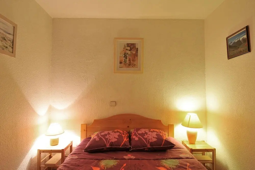 Residence Saintjacques Three-room Apartment in the Resort Center for 7 People Sj46