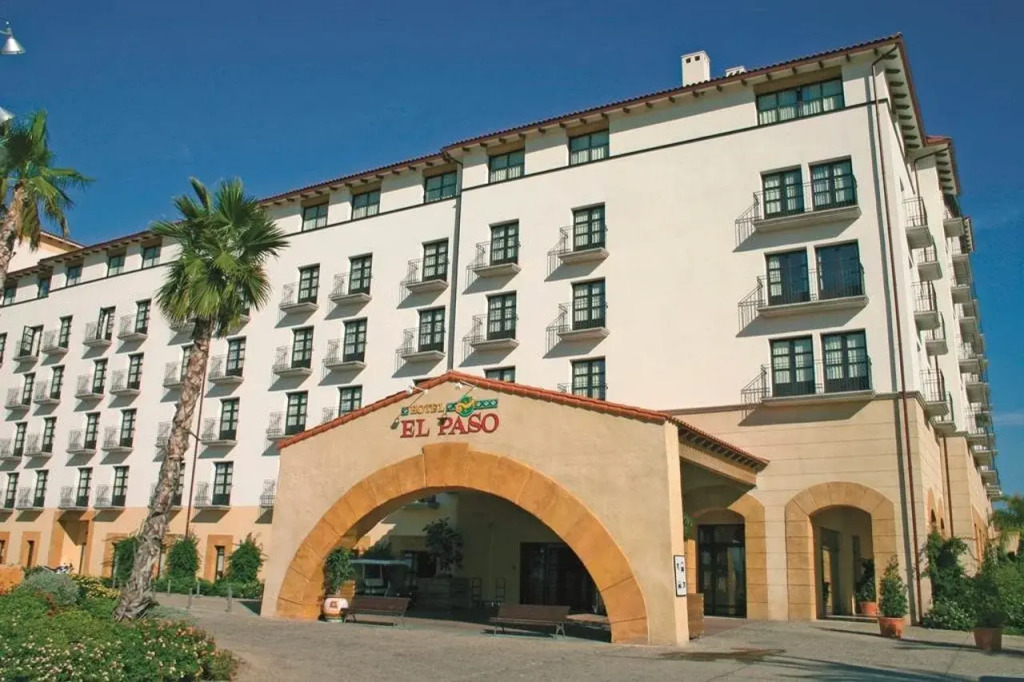PortAventura Hotel El Paso - Includes unlimited access to PortAventura Park & 1 access to Ferrari Land