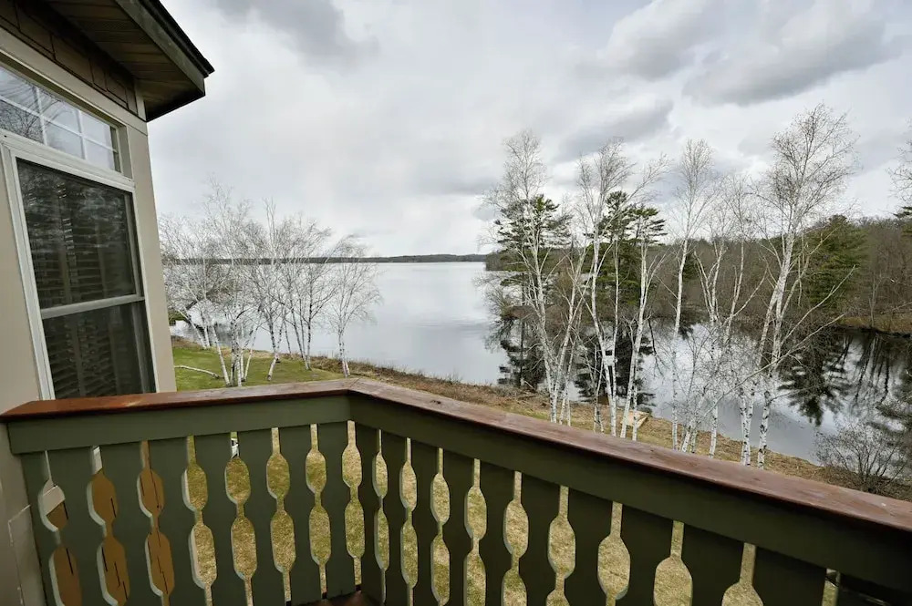 Unit 433b Efficiency 1bd/ 1 BA Condo