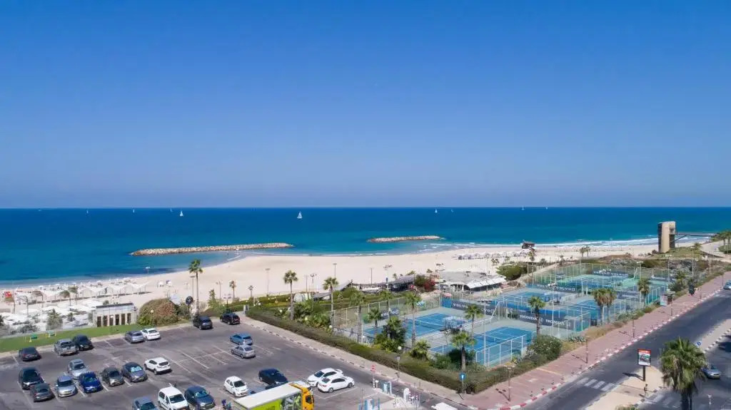 Marine Heights Suites