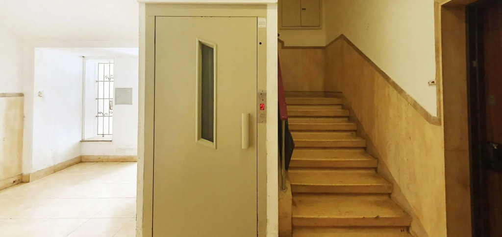 Apartment Brique, 2BR, Tel Aviv, Center, Dizengoff St, #TL55