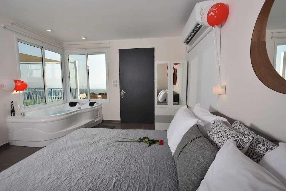Shmulik Resort