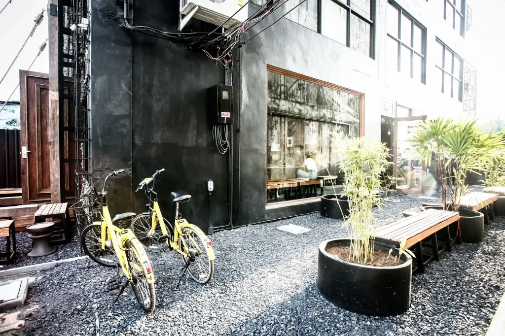 Shade House - Phuket Downtown