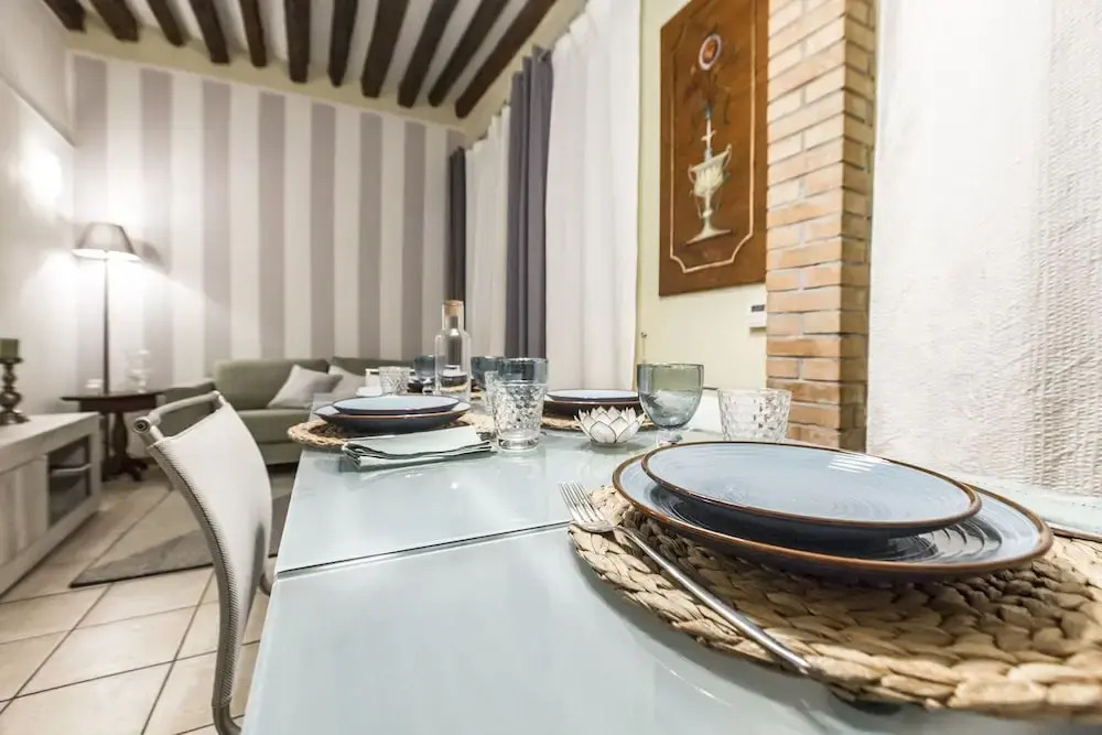 Tiepolo Rialto Apartment R&R