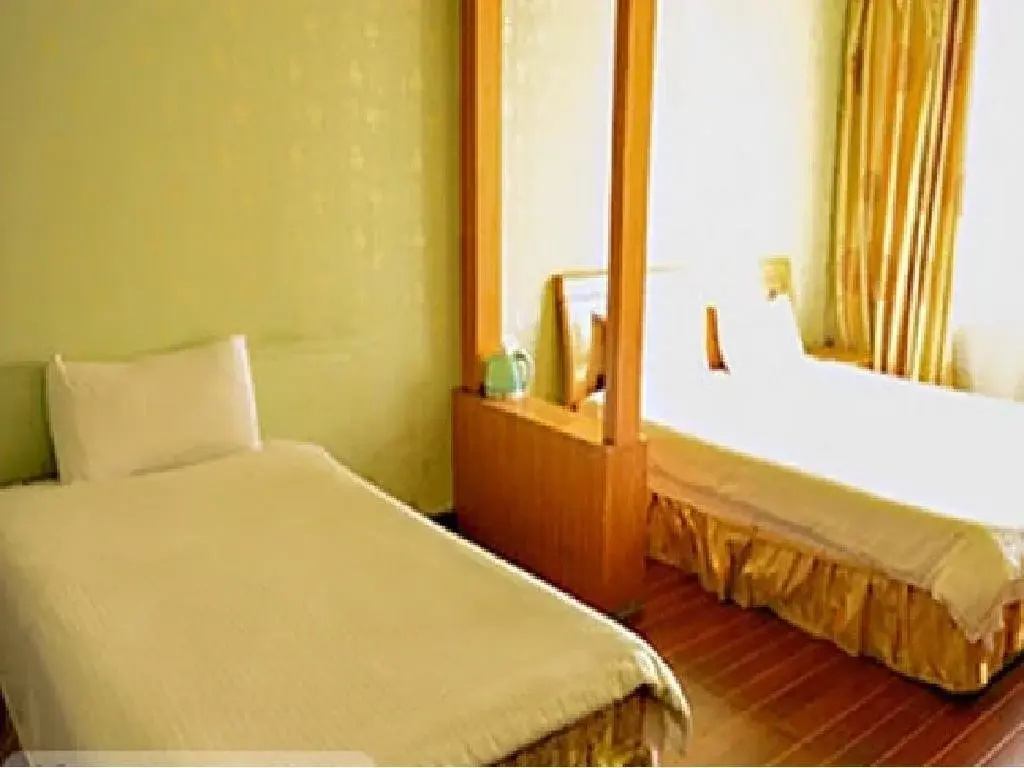 Jiacheng Fashion Hotel
