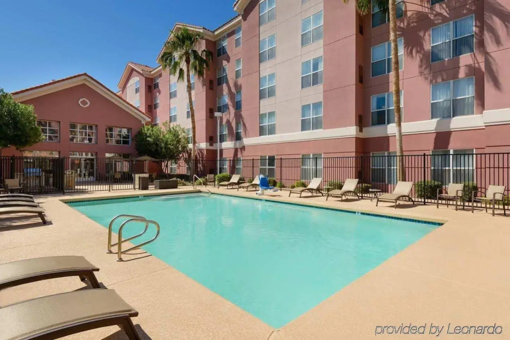 Homewood Suites Phoenix-Metro Center Hotel