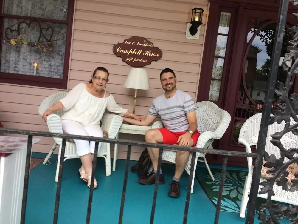 Campbell House B&B