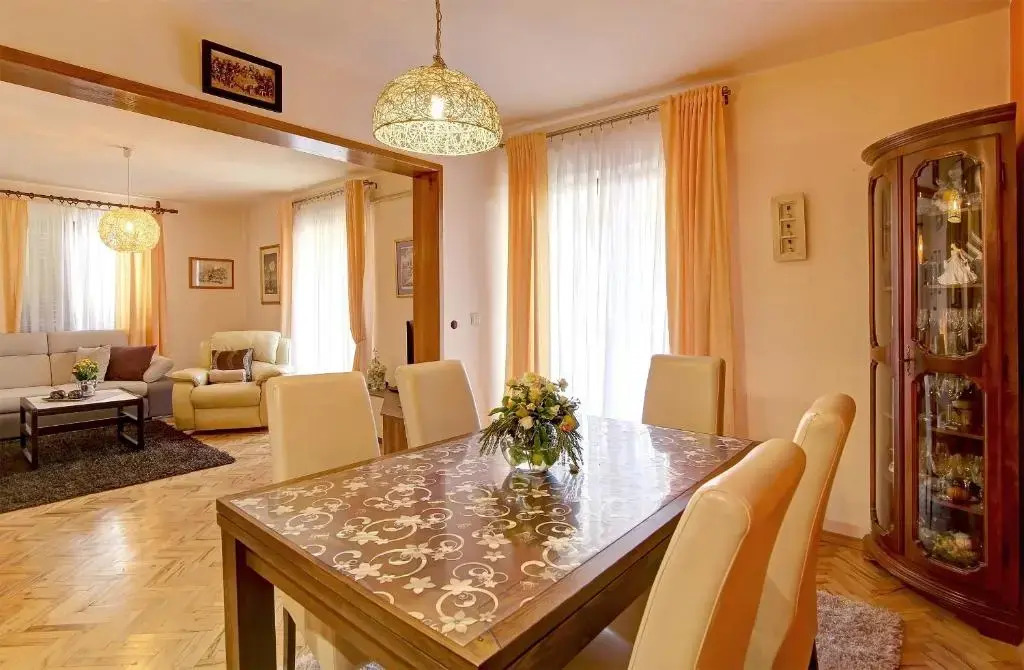 Apartments Šiljug
