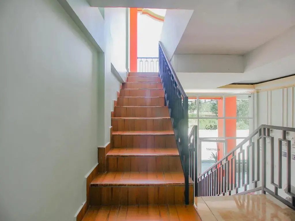 OYO 90063 Silver Homestay Syariah