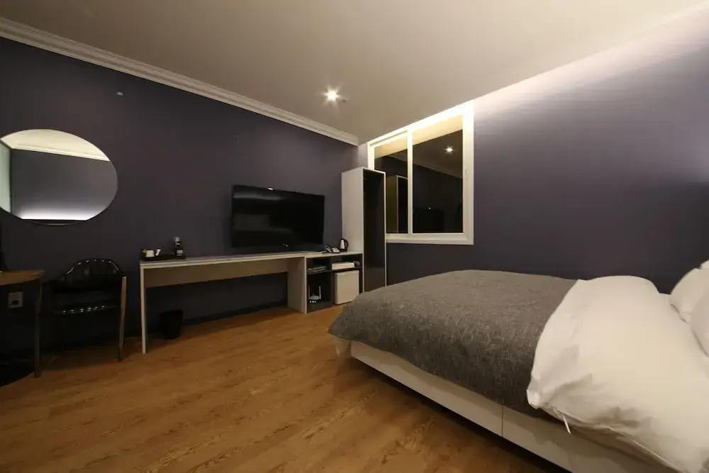 The K Hotel