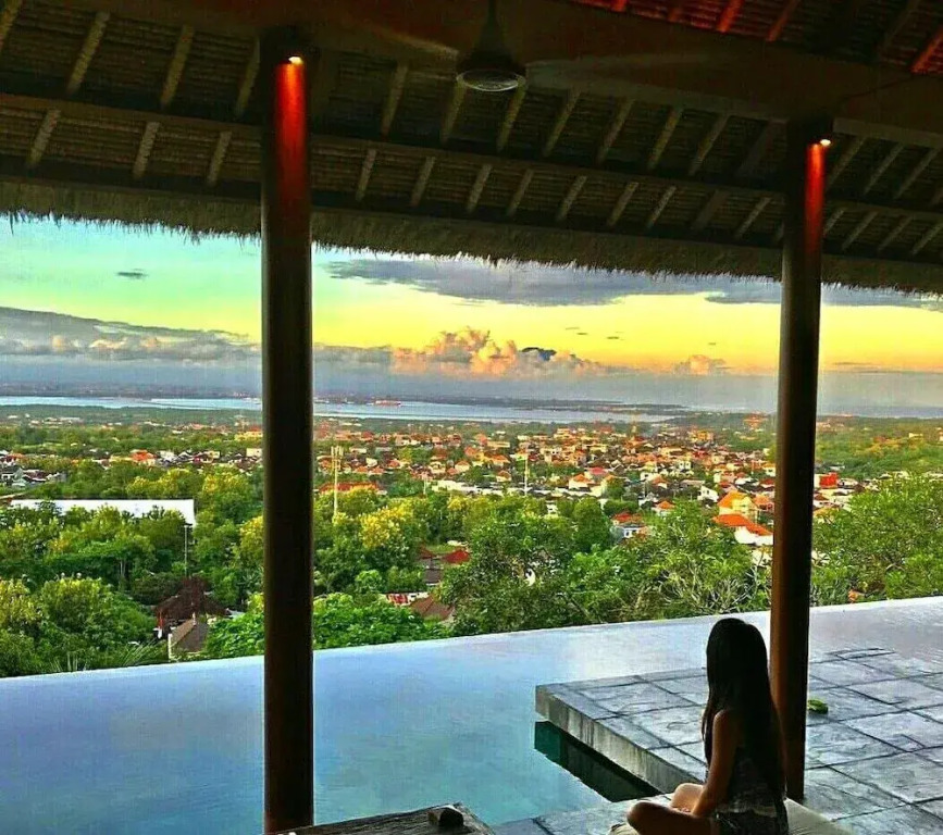 The Longhouse, Jimbaran - Bali