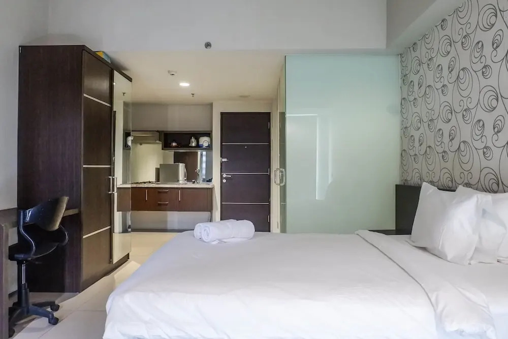 The Square Surabaya Hotel