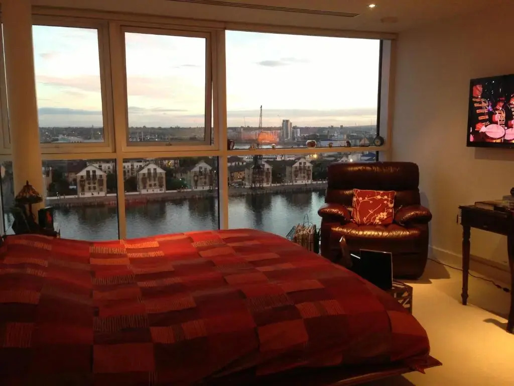 Excel Ex.Ctr.2 Bed Waterfront Penthouse