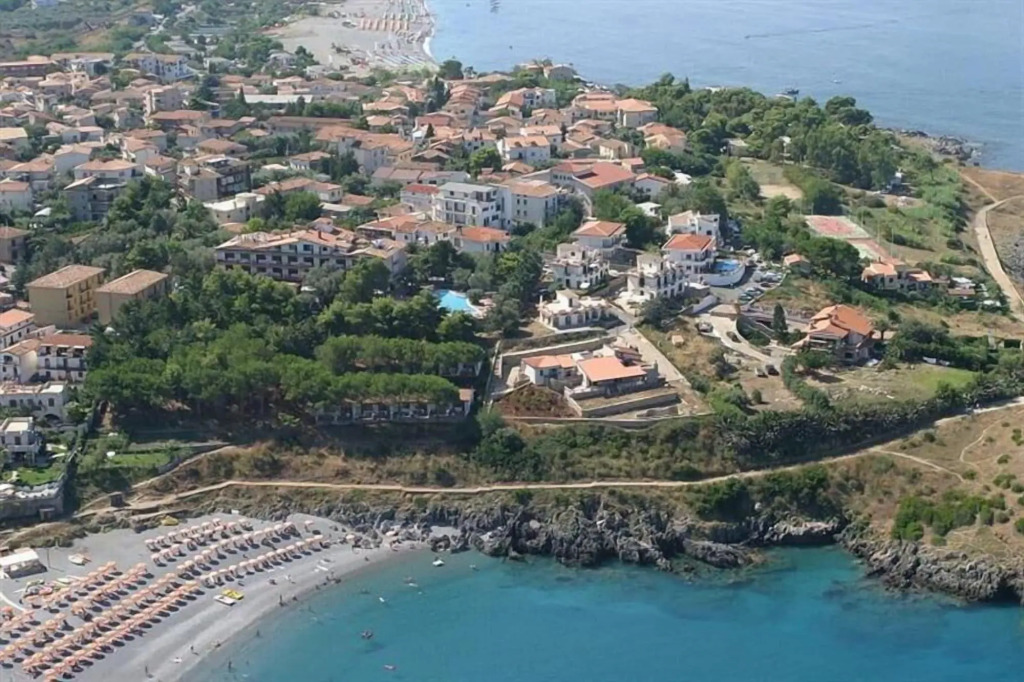 Hotel Guardacosta - Surrise