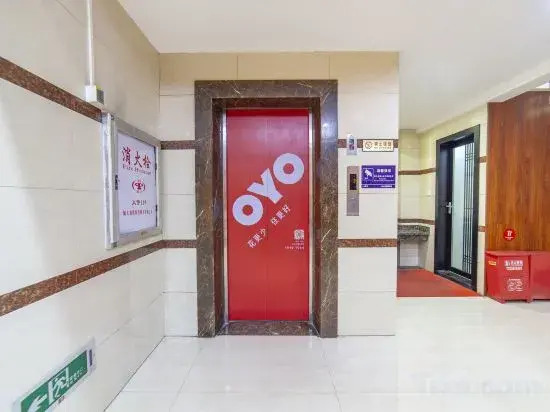 Zirongfu Business Hotel