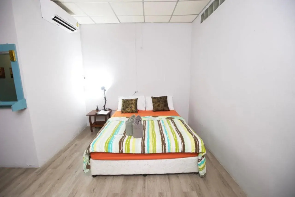 Holiday Phangan - Hostel & Bar