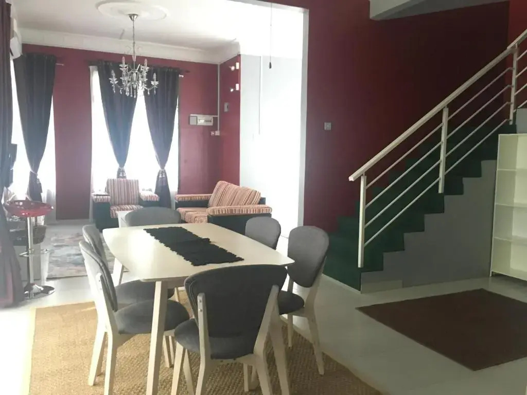 Pasir Gudang Marissa Homestay