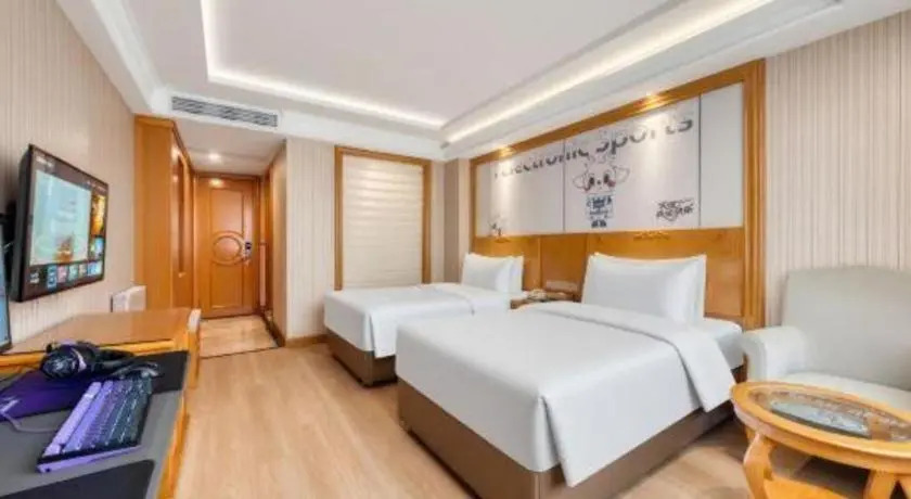 Vienna Hotel Shanghai Hongqiao National Exhibition Cente Sijing Metro Station