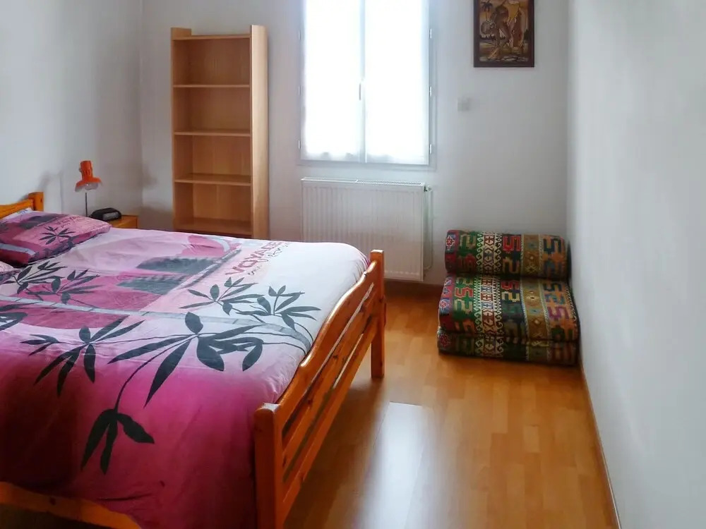 House With 2 Bedrooms in Pessac, With Enclosed Garden and Wifi - 40 km