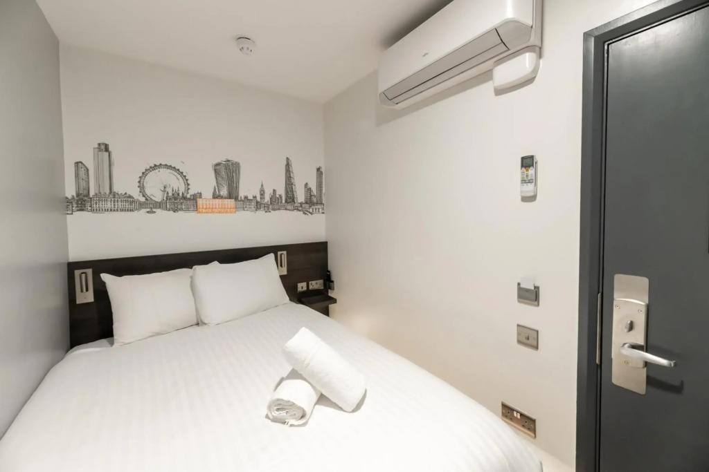 easyHotel Victoria
