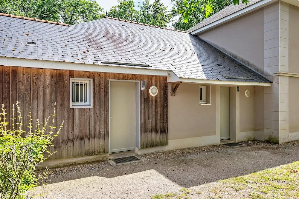 Spacious Duplex Cottage in Saumur