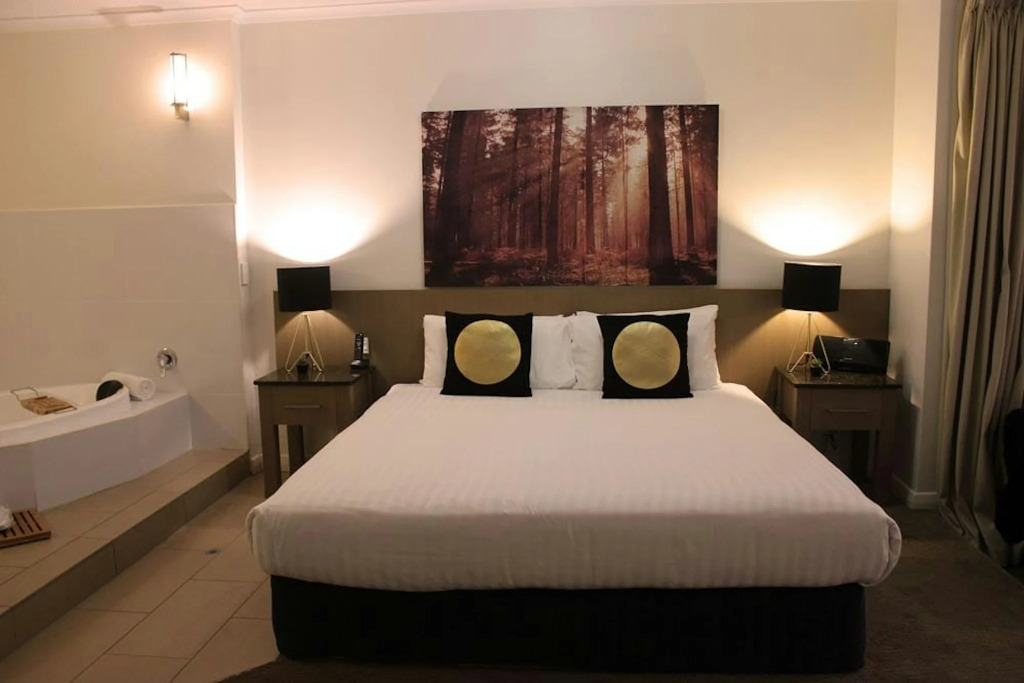 Swan Hill Resort