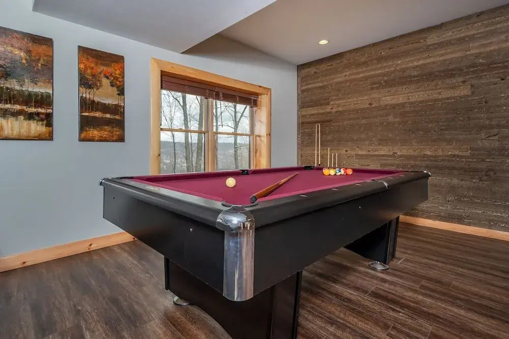 CJs Mountain Lodge