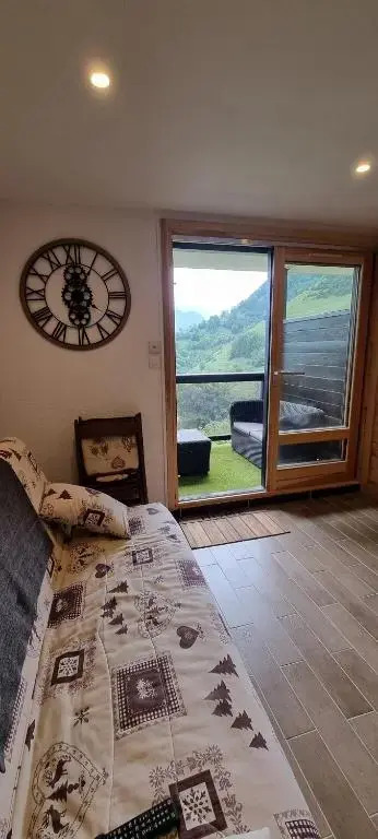Studio Uissan pour 5 personnes à côté des pistes