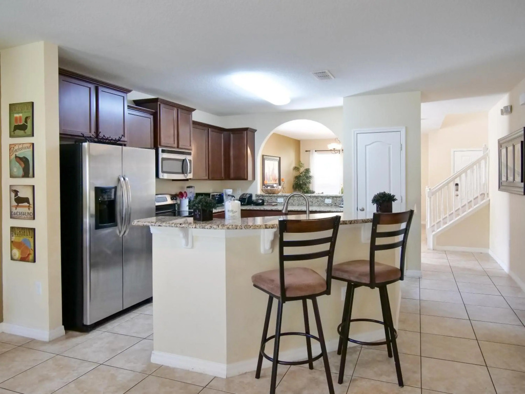 5Br 5 Bath Pvt Home Pool BBQ 11min Disney 2744ft