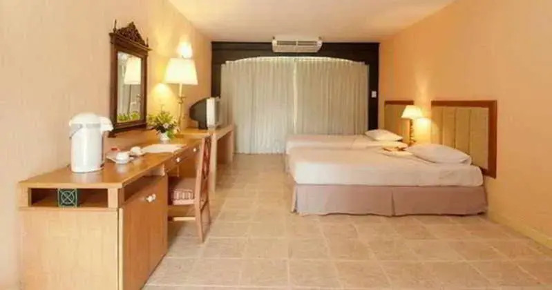 Room No.170 at Milford Paradise