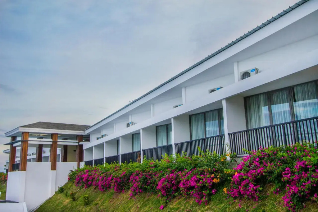 Estrella Hotel & Conference