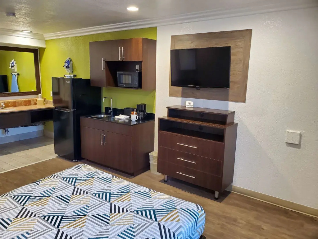 Studio 6-National City, CA - Naval Base San Diego