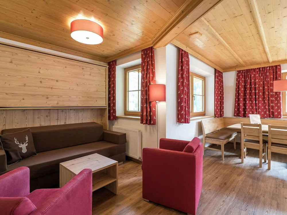 Luxurious Holiday Home in Saalbach-hinterglemm With Barbecue