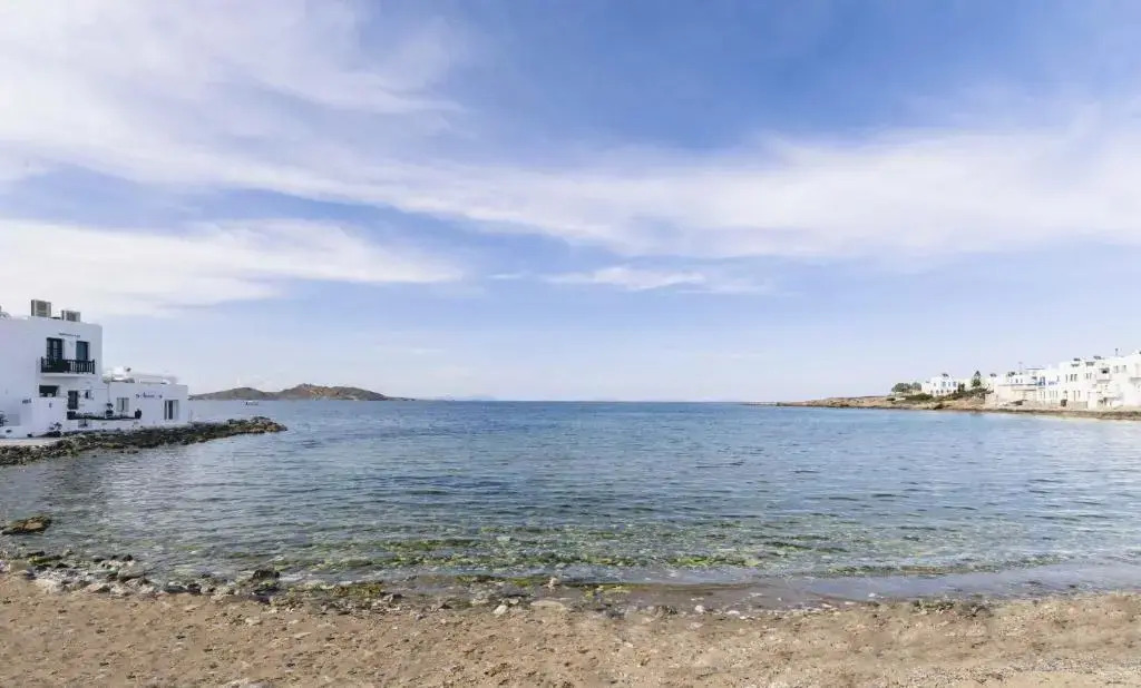 Seafront Brand New Studio in Little Venice of Paros