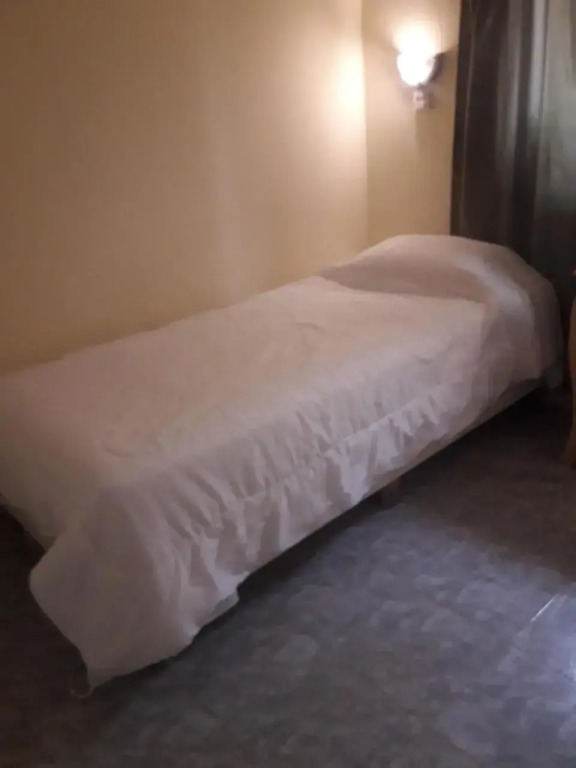 Aguilar House Hostel B&B
