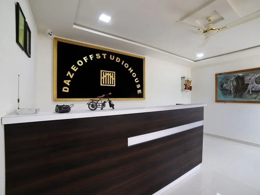 Daze Off Studio house