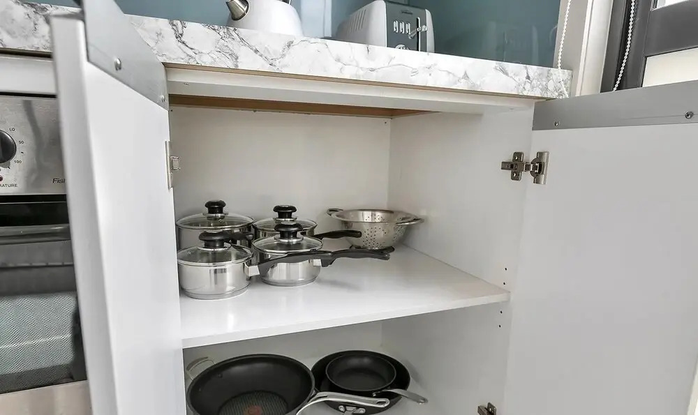 QV Design Ideally Located Apartment - 833