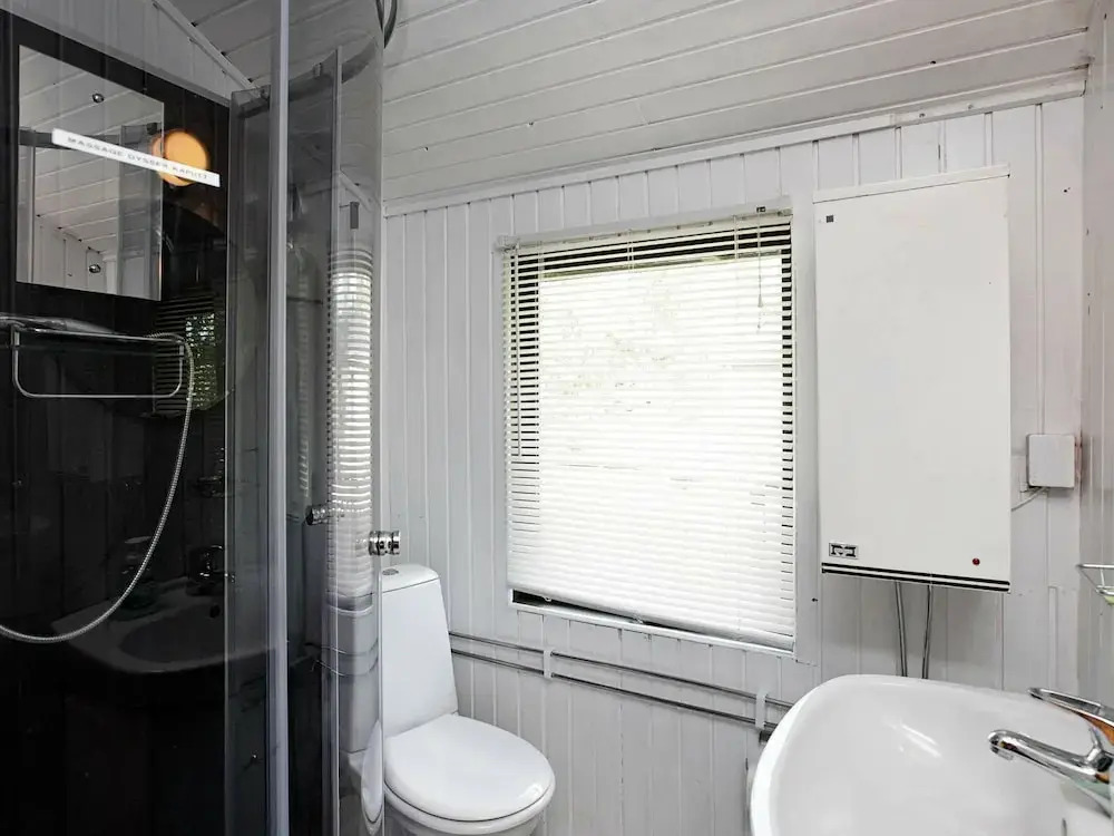 Cozy Holiday Home in Hals near Beach
