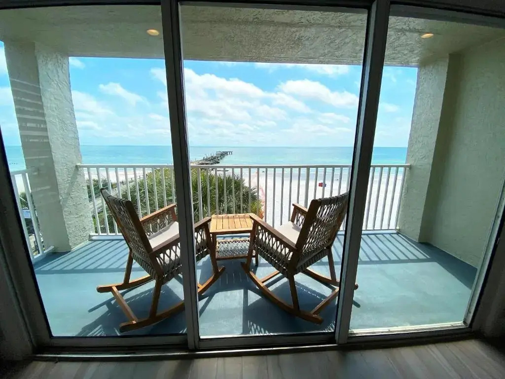Sea Oats Beach Resort by Liberte