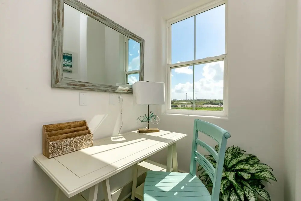 Luxe 3br/3.5ba W/ Hot Tub, Pool & 360-degree View 3 Bedroom Townhouse